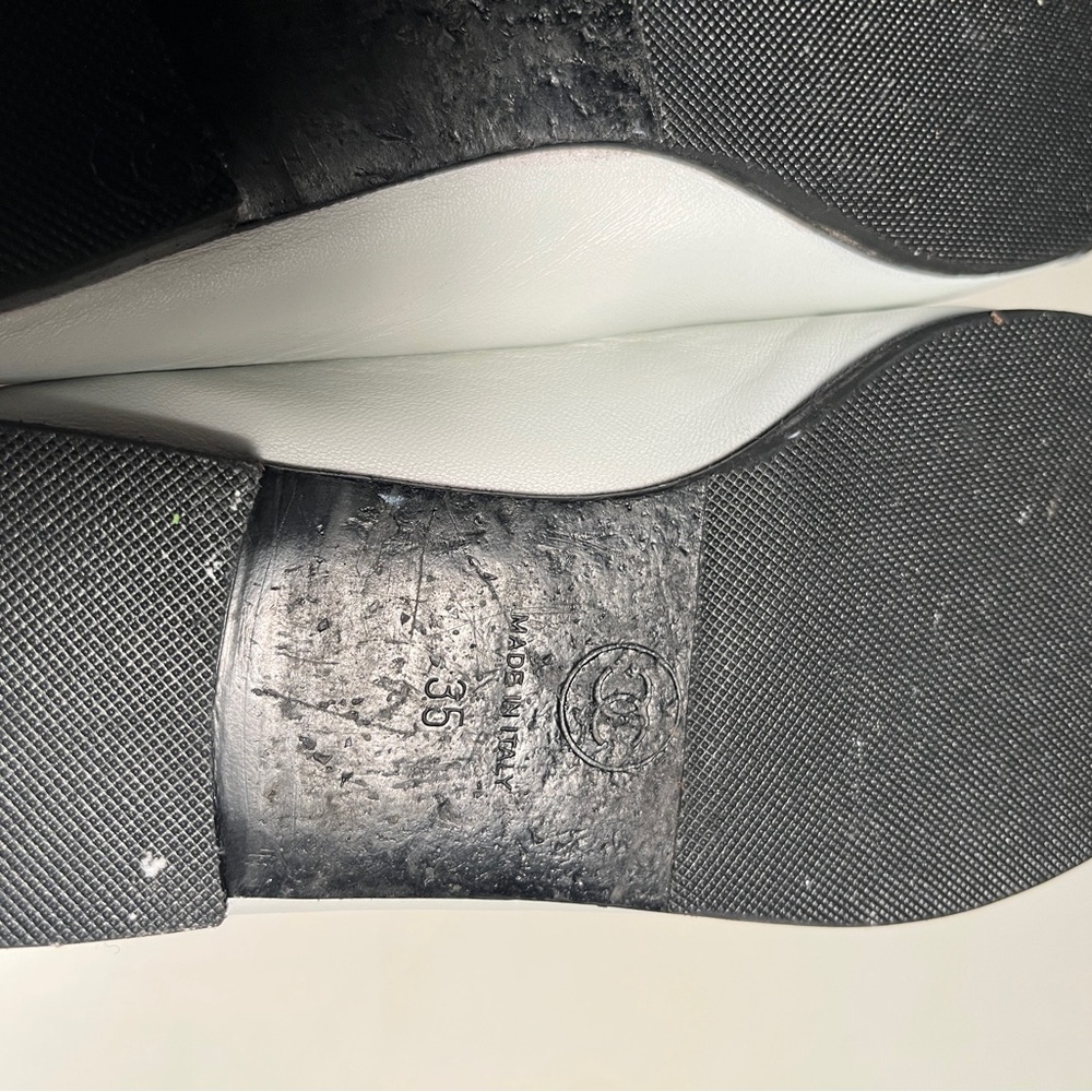 CHANEL Women's Cream and Black Cap Toe Flats - Picture 7 of 10